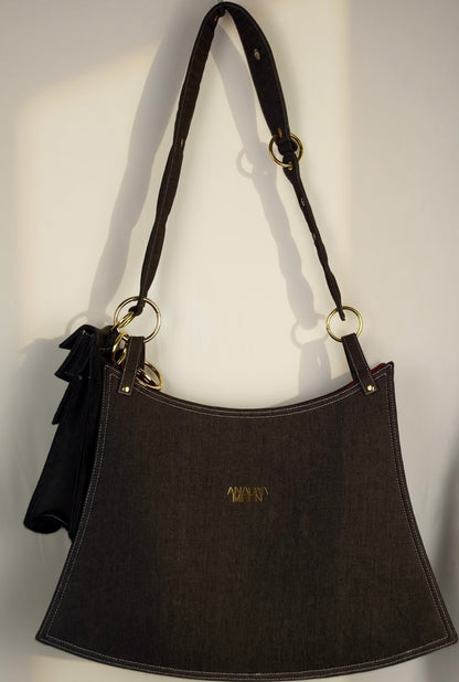 The Jewelet Tote | Black (Pre-order - Dec 2026)