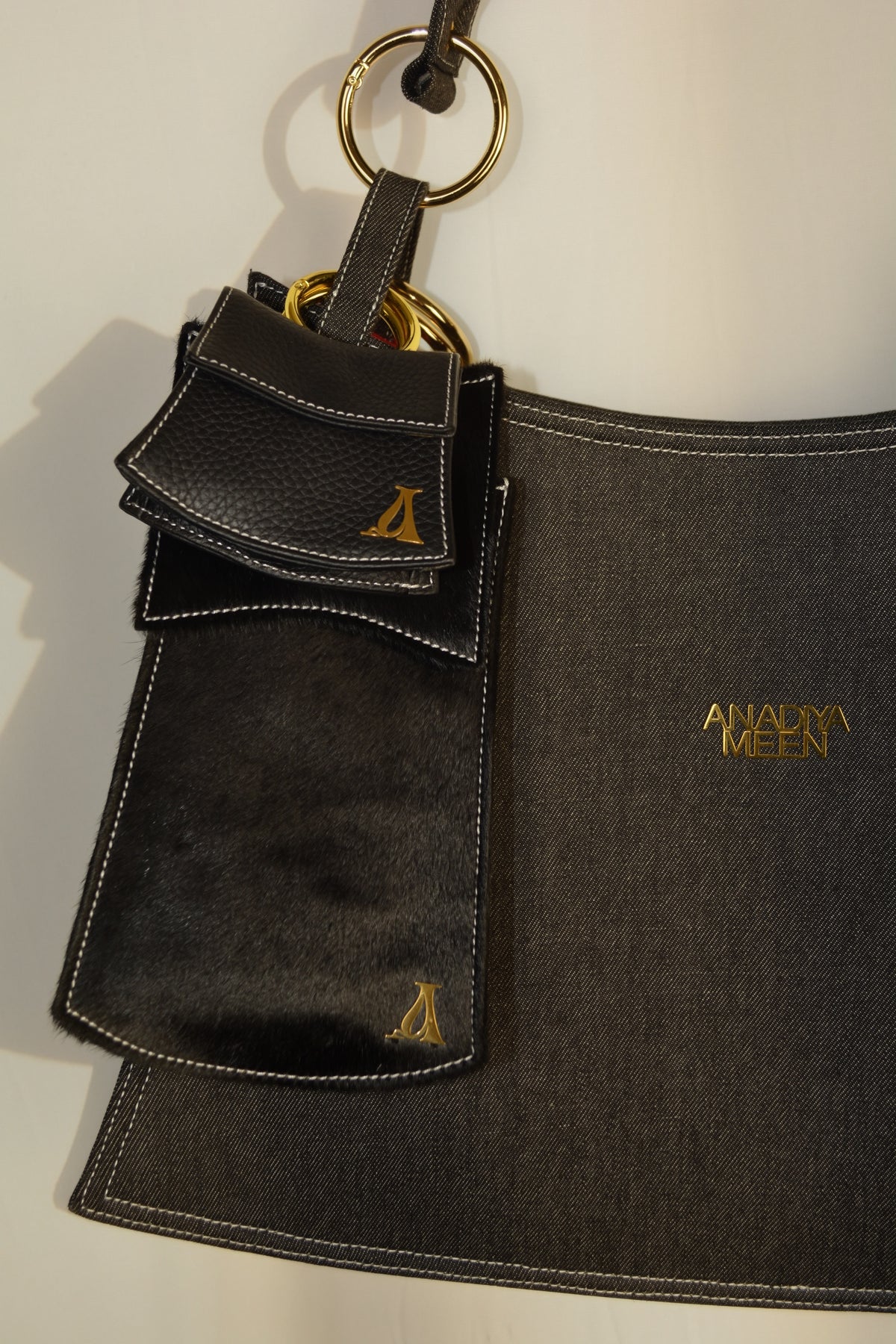 The Jewelet Tote | Black (Pre-order - Dec 2026)